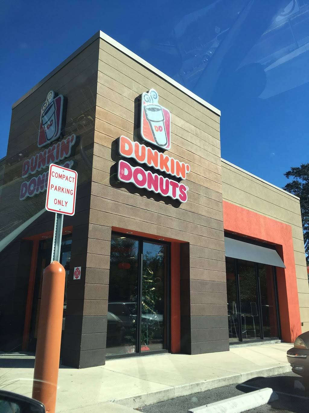 Dunkin | cafe | 4324 Atlantic Blvd, Jacksonville, FL 32207, USA | 9043985140 OR +1 904-398-5140