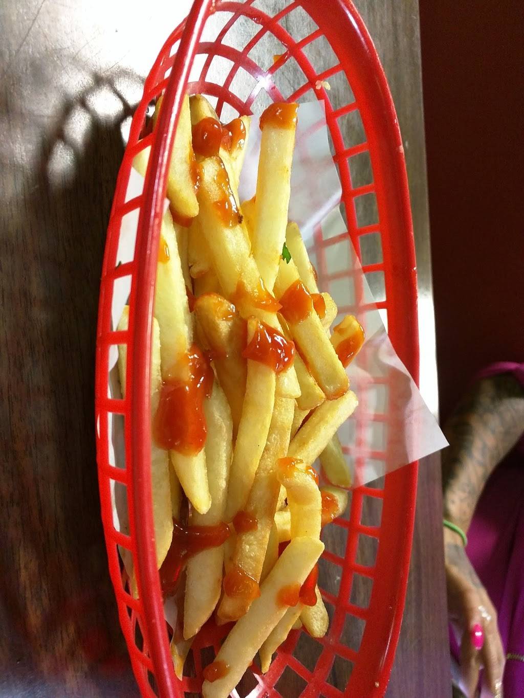 Taquitos El Guero | restaurant | 3016 W Commerce St, San Antonio, TX 78207, USA | 2104315468 OR +1 210-431-5468