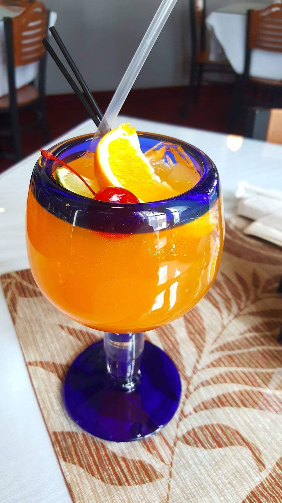 Humacao Restaurant And Lounge | restaurant | 775 Silver Ln, East Hartford, CT 06118, USA | 8605689500 OR +1 860-568-9500