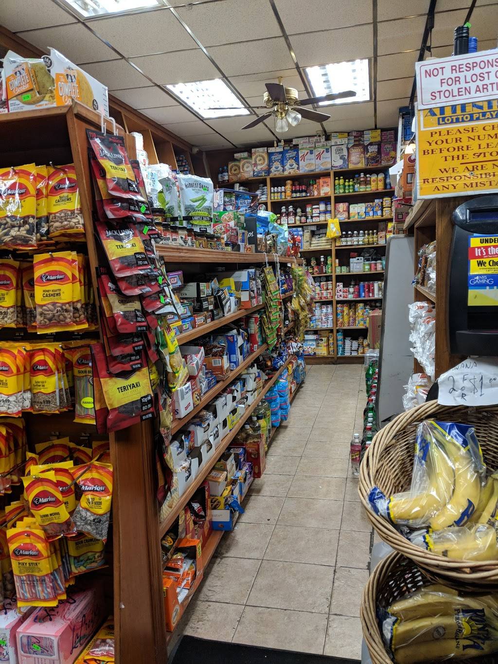 Day and Night Deli Grill | restaurant | 73 Bushwick Ave, Brooklyn, NY 11211, USA | 7184863800 OR +1 718-486-3800