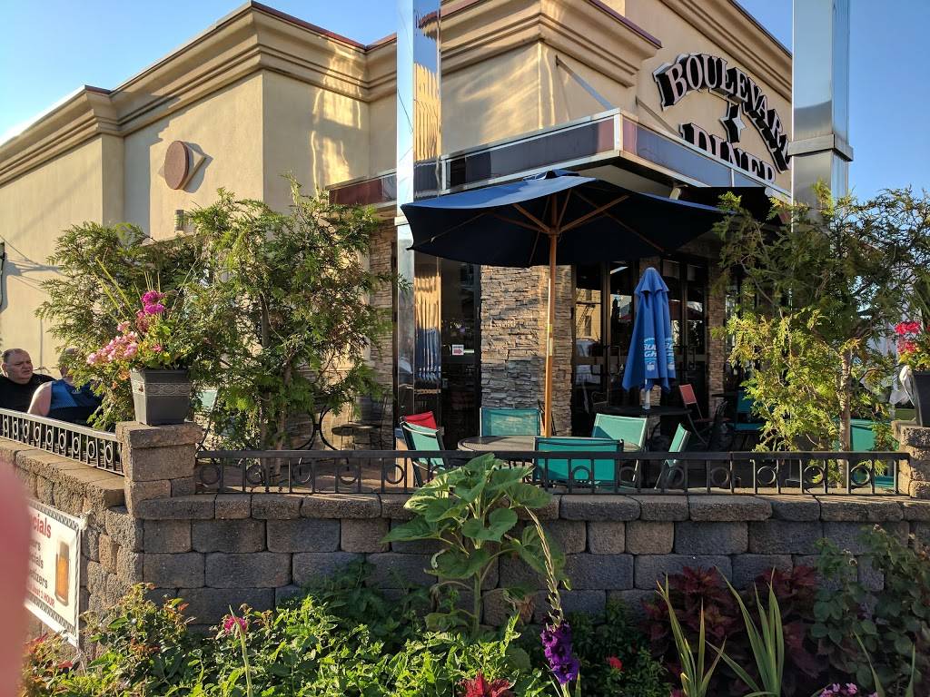 Boulevard Diner | restaurant | 9201 Bergen Blvd, Fairview, NJ 07022, USA | 2018612006 OR +1 201-861-2006