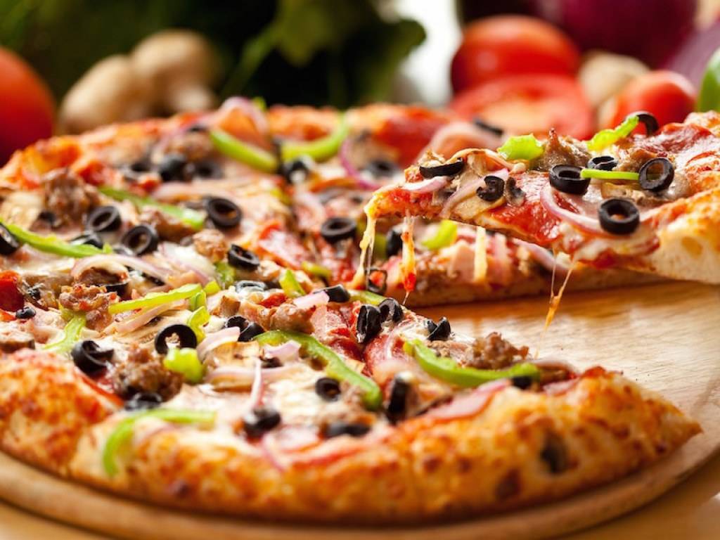 Pizz Contrecoeur | meal delivery | 4584 Rte Marie-Victorin, Contrecoeur, QC J0L 1C0, Canada | 4505875959 OR +1 450-587-5959