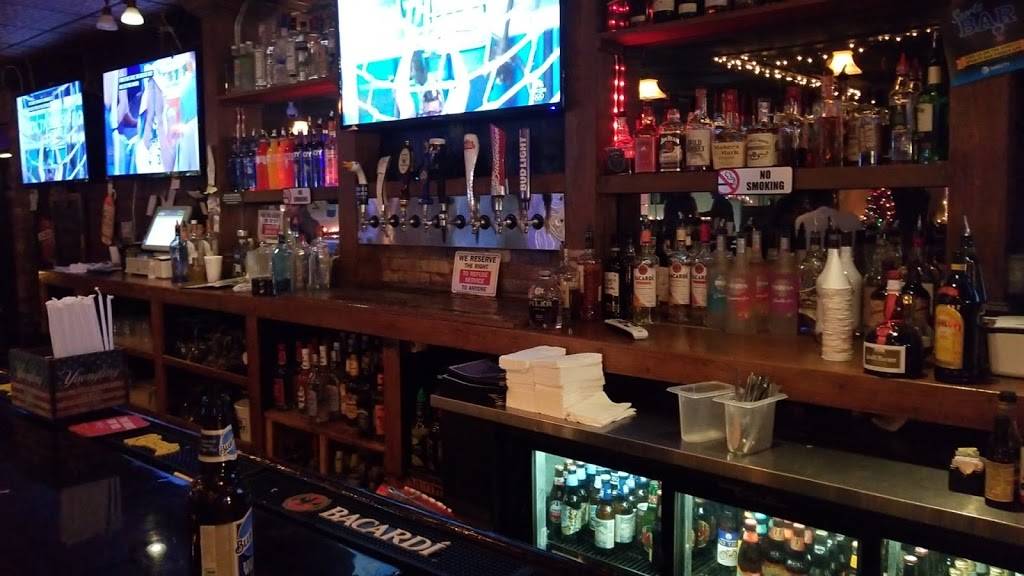 Seaside Bar and Grill | restaurant | 2401 Beach Ct, Riviera Beach, FL 33404, USA | 5615178661 OR +1 561-517-8661