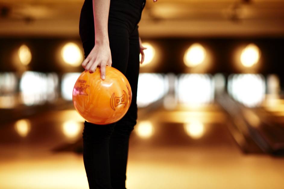 Guttormsen Recreation Center | restaurant | 5411 Green Bay Rd, Kenosha, WI 53144, USA | 2626588191 OR +1 262-658-8191