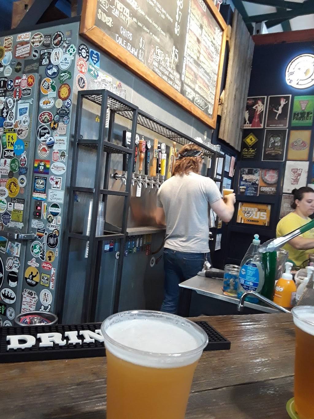 The Picnic Tap | restaurant | 900 Rosa L Parks Blvd, Nashville, TN 37208, USA | 6158232545 OR +1 615-823-2545