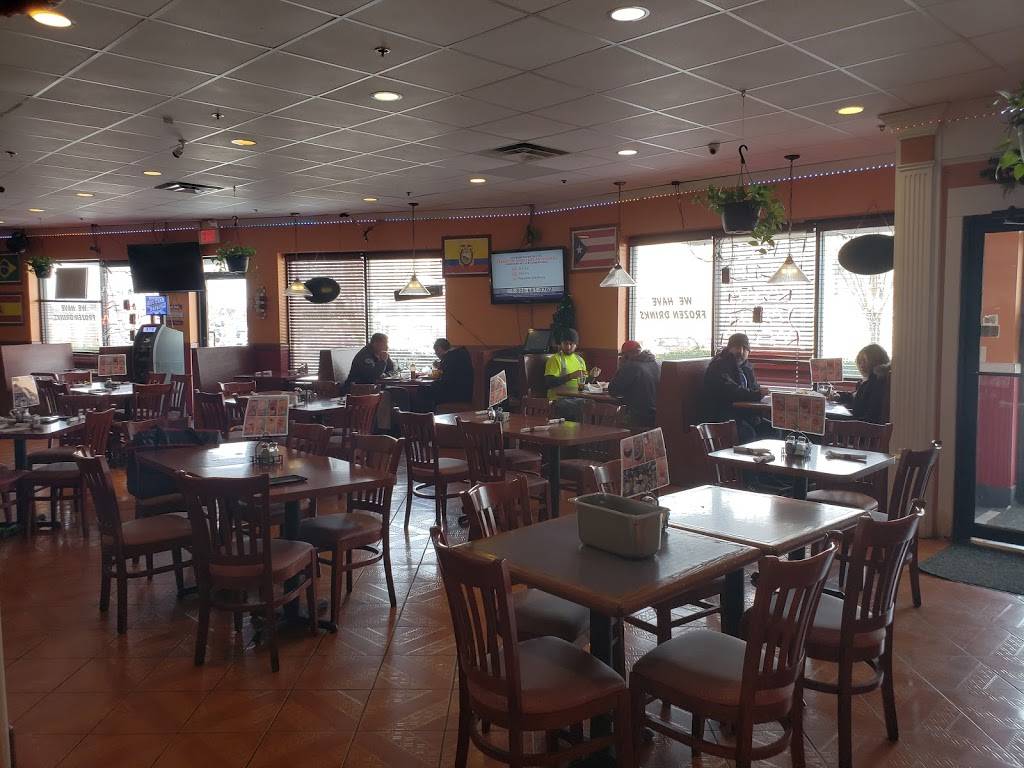 Two Amigos Restaurant | restaurant | 4300 Chantilly Shopping Center #2a, Chantilly, VA 20151, USA | 7039533563 OR +1 703-953-3563