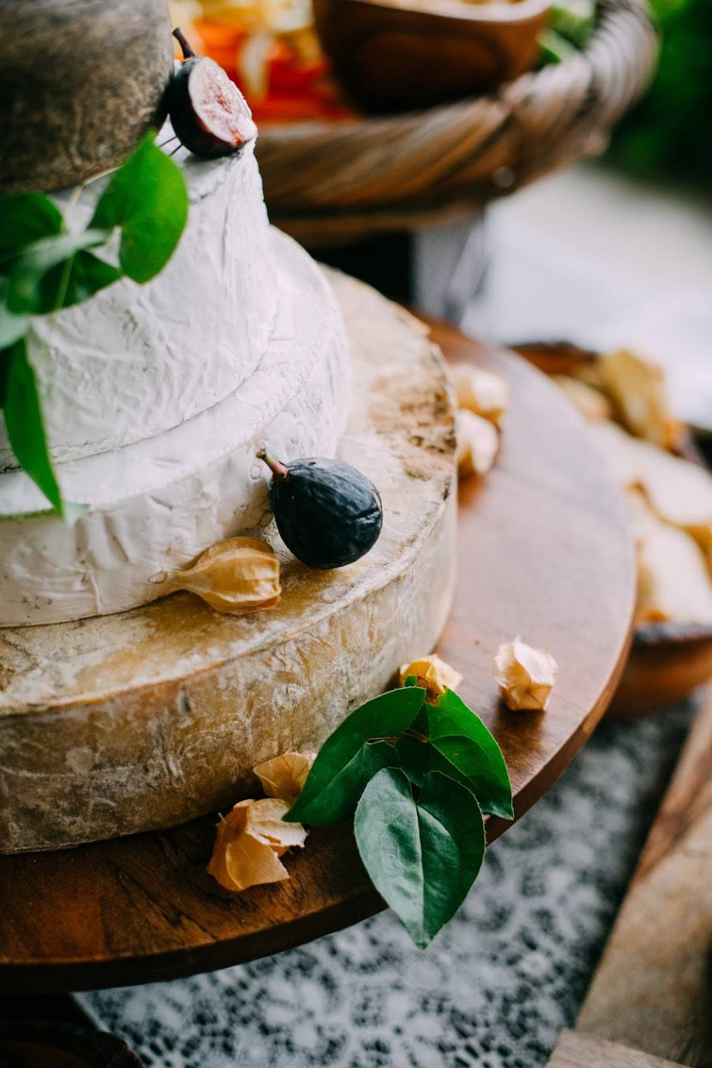 Farm To Fork Catering and Cafe | cafe | 2425 Portland Ave, Louisville, KY 40212, USA | 5023653276 OR +1 502-365-3276