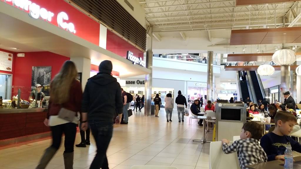 Häagen-Dazs | restaurant | 5220 Fashion Outlets Way, Rosemont, IL 60018, USA | 8477372747 OR +1 847-737-2747