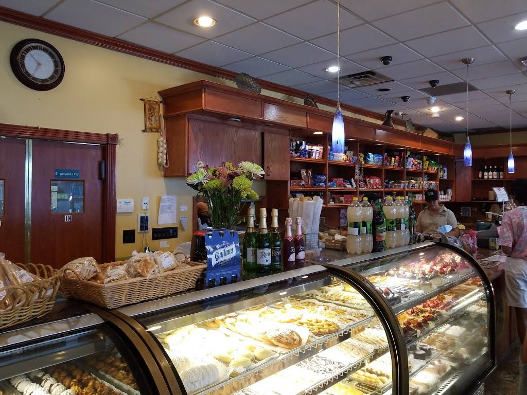 Buenos Aires Bakery & Cafe | bakery | 7134 Collins Ave, Miami Beach, FL 33141, USA | 3058617887 OR +1 305-861-7887