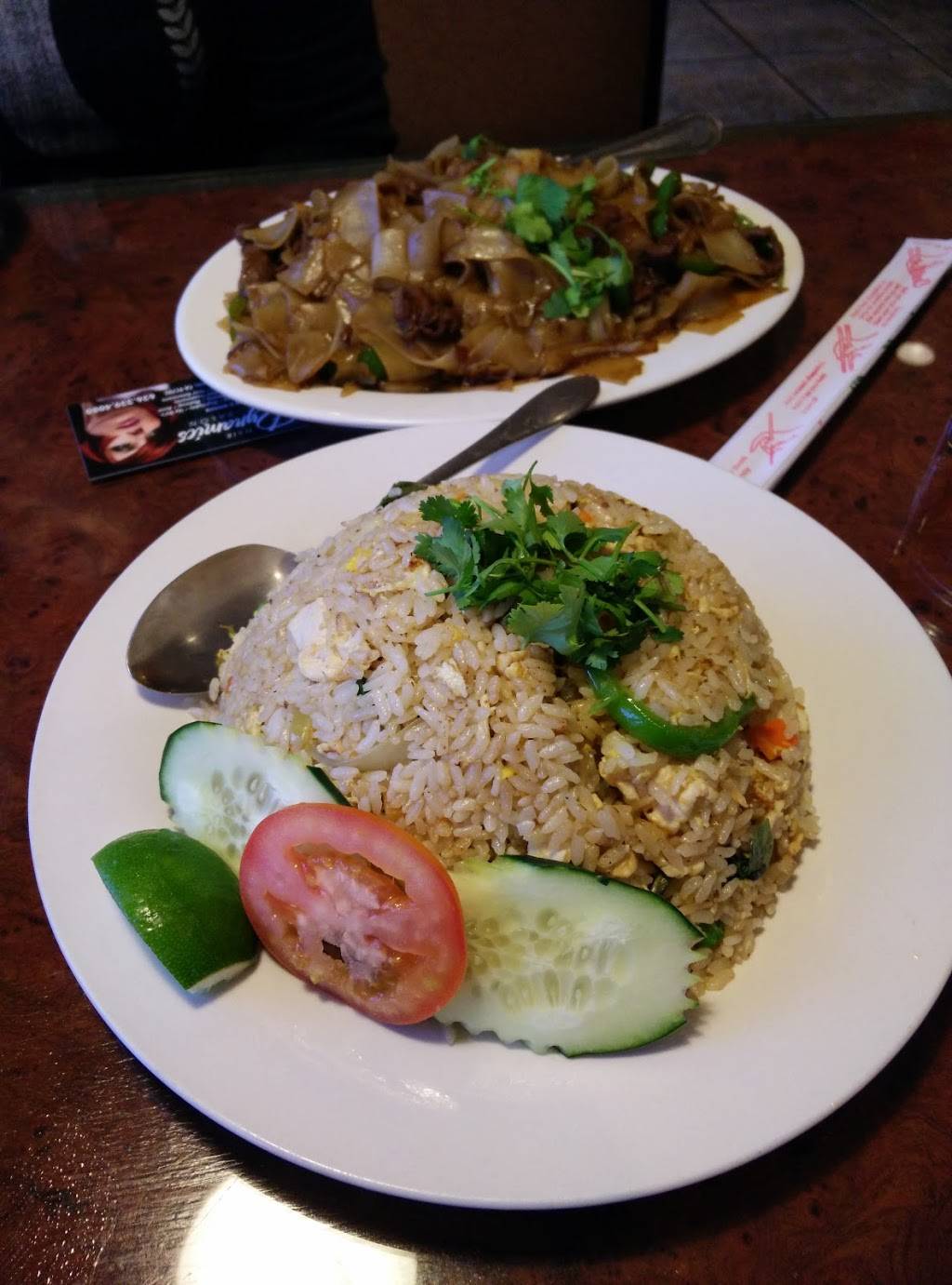 Phang Roy Thai Cuisine | restaurant | 877 S Citrus Ave, Azusa, CA 91702, USA | 6269668797 OR +1 626-966-8797