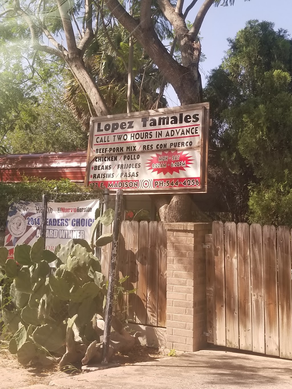 Lopez Tamales | restaurant | 137 E Madison St, Brownsville, TX 78520, USA | 9565444256 OR +1 956-544-4256