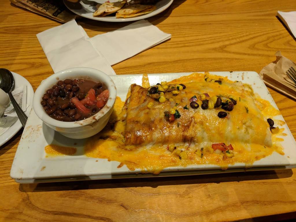 Chilis Grill & Bar | restaurant | 300 N University Dr, Pembroke Pines, FL 33024, USA | 9544319446 OR +1 954-431-9446