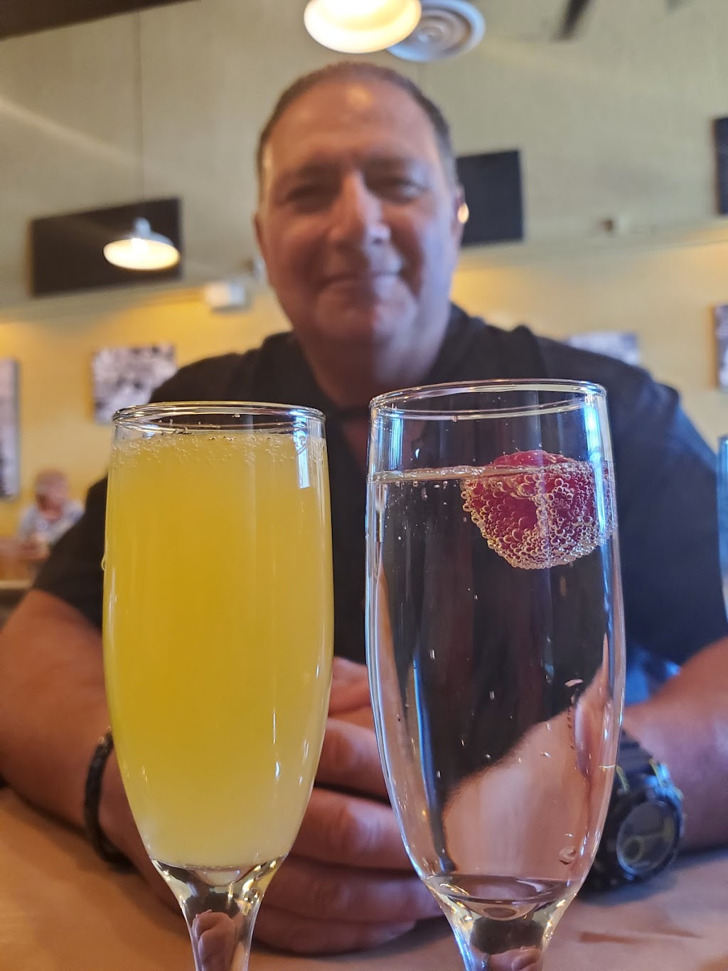 Carmellas | restaurant | 120 N Montezuma St, Prescott, AZ 86301, USA | 9282774948 OR +1 928-277-4948