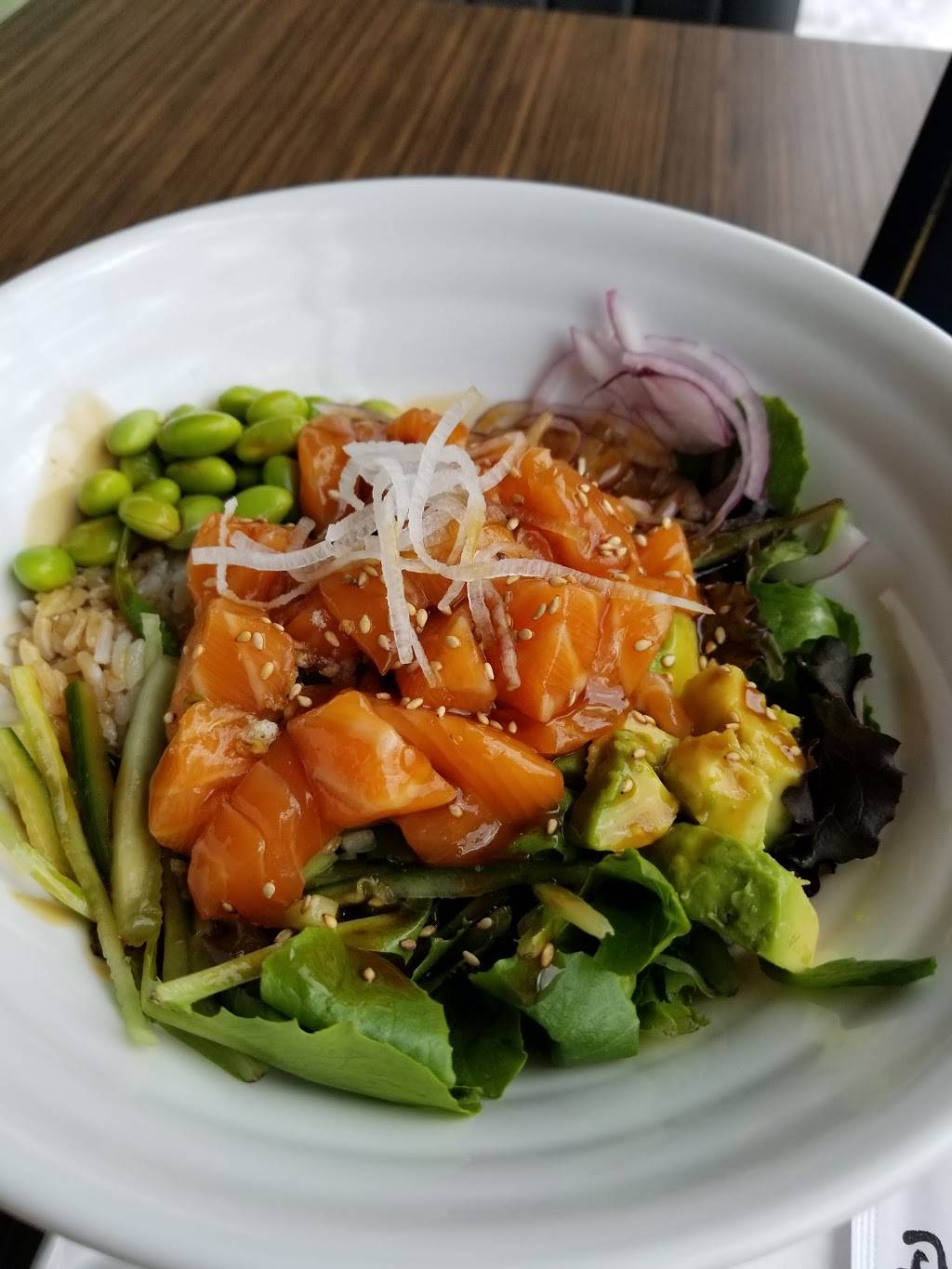 Sushi Newtown | restaurant | 311 Rue de la Montagne, St, Montreal, QC H3C 0R6, Canada | 5143794788 OR +1 514-379-4788