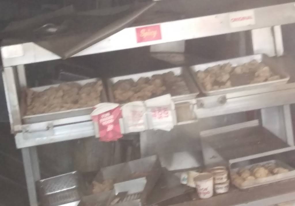 Churchs Chicken | restaurant | 210 N Washington Ave, Livingston, TX 77351, USA | 9363275787 OR +1 936-327-5787