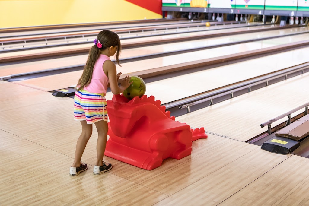 Ice Lanes | restaurant | 208 N 10th Ave, Sterling, CO 80751, USA | 9705223331 OR +1 970-522-3331