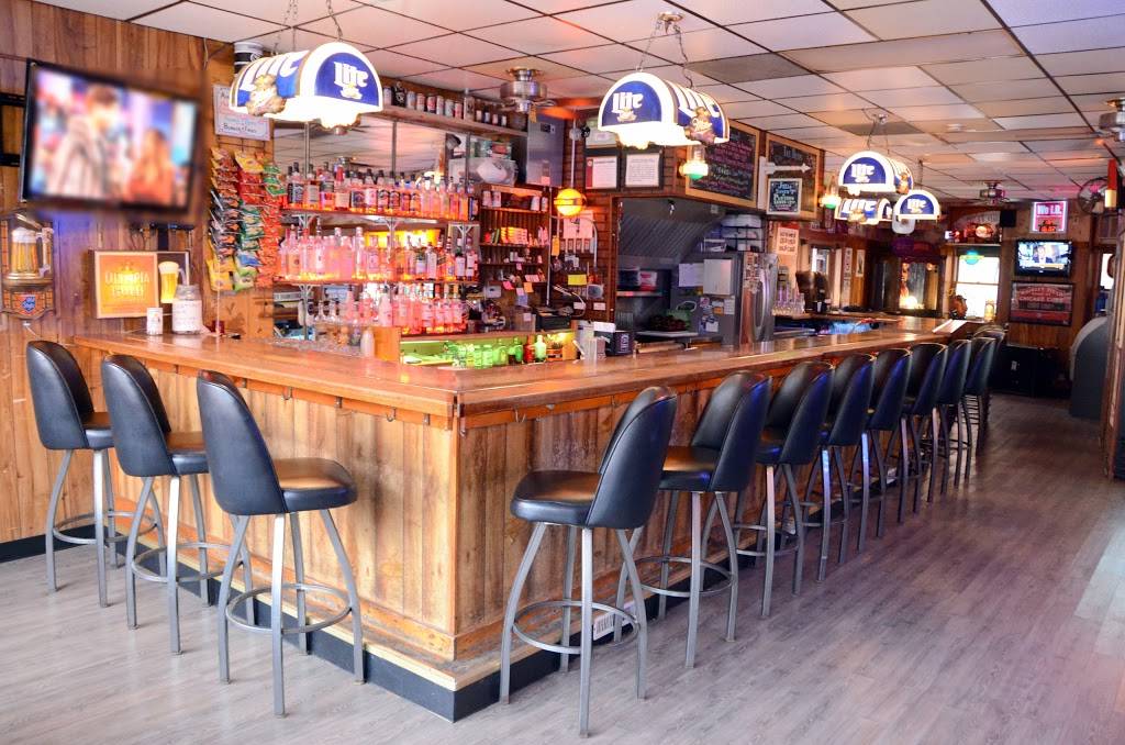 Gold Room Bar & Grill | night club | 249 N Main St, Galena, IL 61036, USA | 8158585973 OR +1 815-858-5973