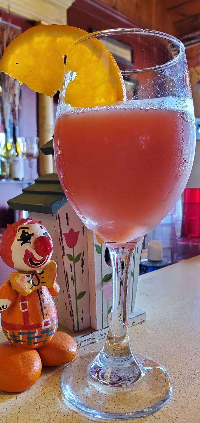 Mama Ds Cafe Mercantile | restaurant | 50 Union St, Boothbay Harbor, ME 04538, USA | 2076333464 OR +1 207-633-3464