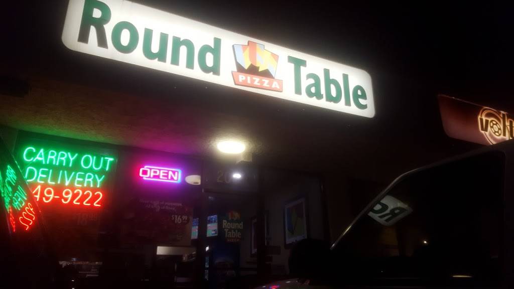 Round Table Pizza | meal delivery | 20519 Devonshire St, Chatsworth, CA 91311, USA | 8183499222 OR +1 818-349-9222