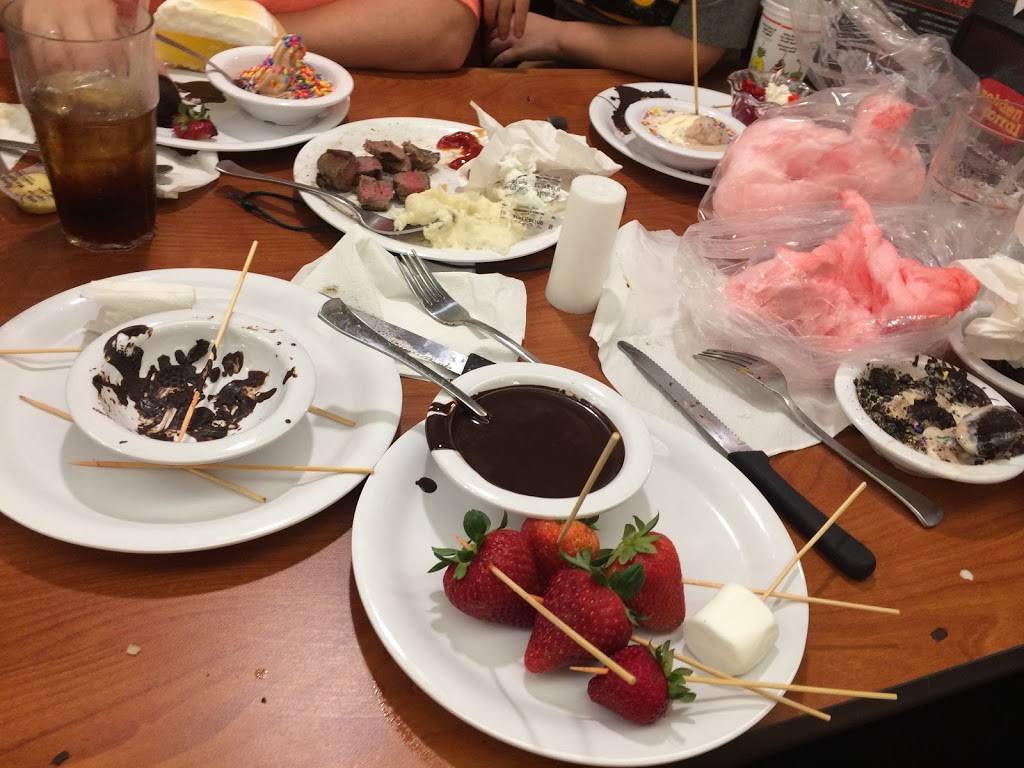 Golden Corral Buffet & Grill | restaurant | 1320 N Eisenhower Dr, Beckley, WV 25801, USA | 6812077451 OR +1 681-207-7451