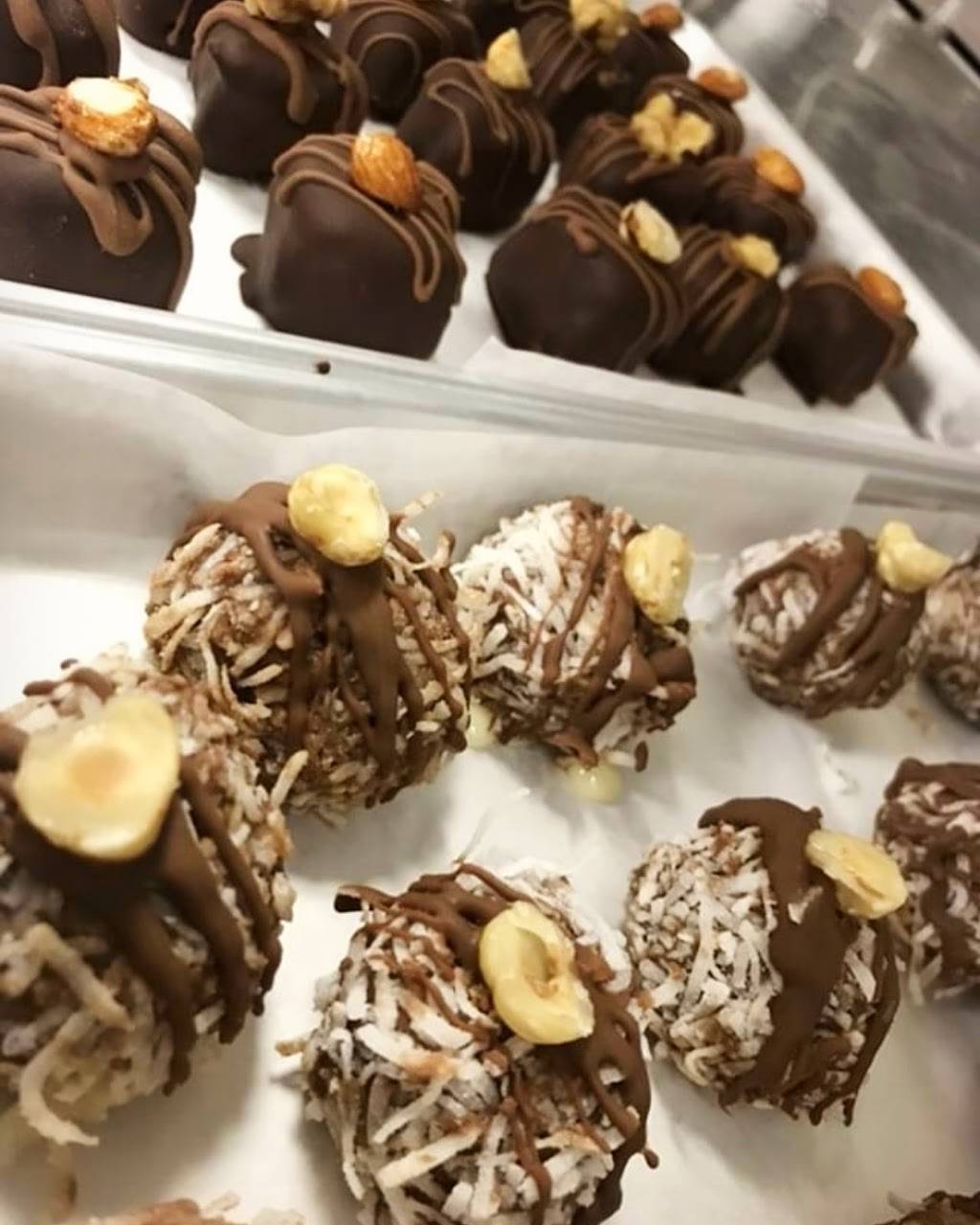 Cyrene Restaurant | restaurant | 530 Eglinton Ave W, Toronto, ON M5N 2K5, Canada | 4164402121 OR +1 416-440-2121