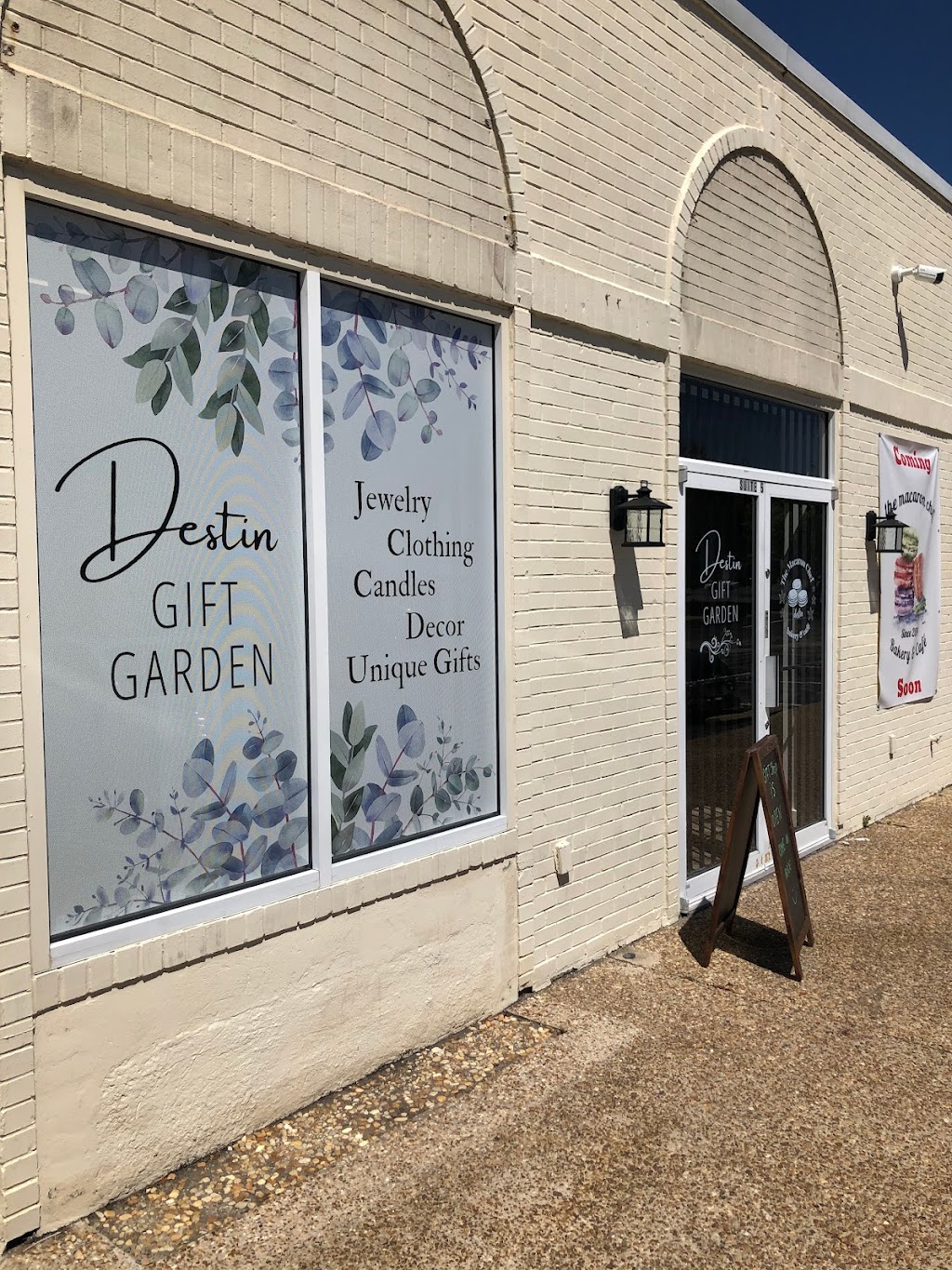 Destin Gift Garden | bakery | 743 Harbor Blvd Suite #5, Destin, FL 32541, USA | 8504241934 OR +1 850-424-1934