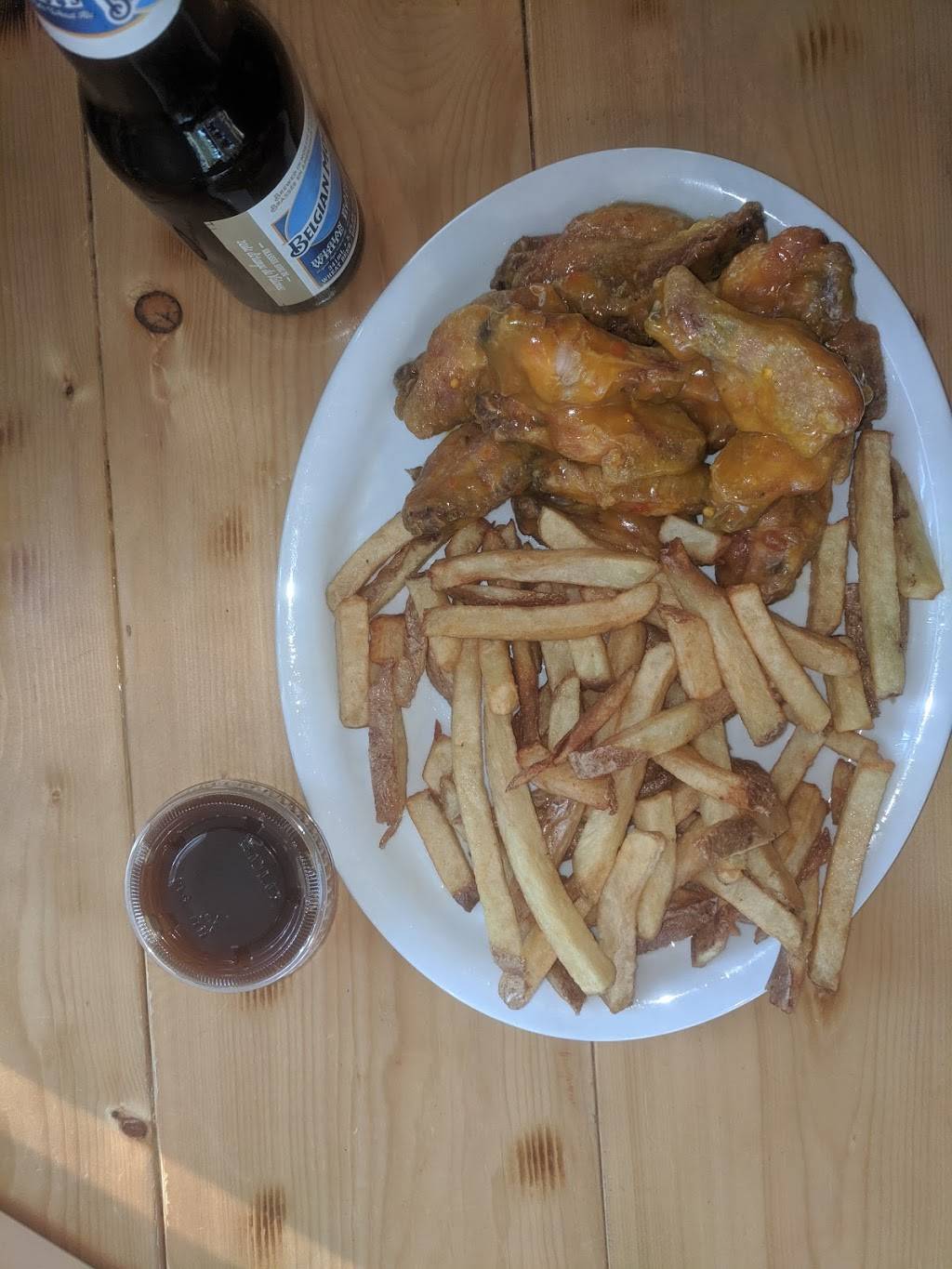 Rejeannes Sports Bar & Grill | restaurant | 700 Balmoral Dr, Brampton, ON L6T 1X2, Canada | 9054585254 OR +1 905-458-5254