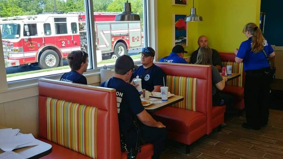 Captain Ds Seafood | restaurant | 1151 E Main St, Lincolnton, NC 28092, USA | 9804292419 OR +1 980-429-2419