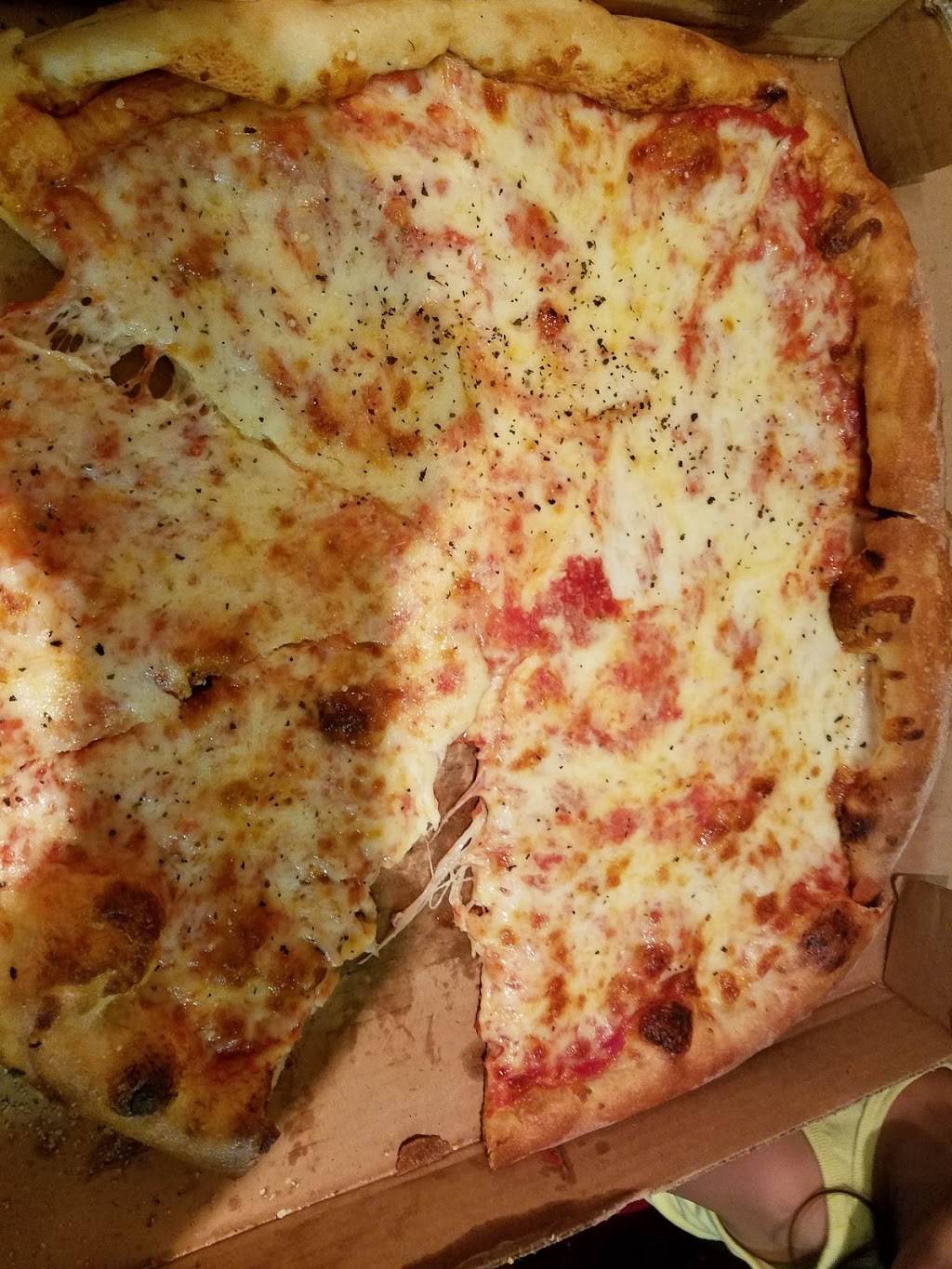 Presto Pizza & Deli | restaurant | 505 25th St, West Palm Beach, FL 33407, USA | 5618351832 OR +1 561-835-1832