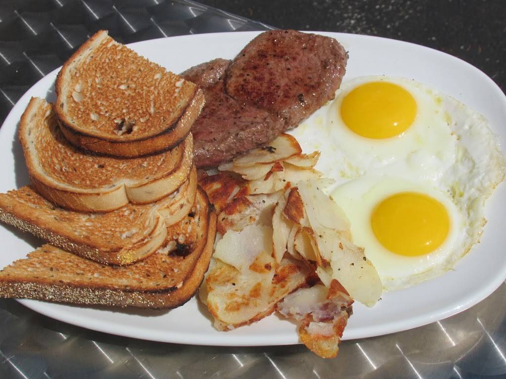 Golden Rye Grille | restaurant | 10745 Main St, New Middletown, OH 44442, USA | 3305429925 OR +1 330-542-9925