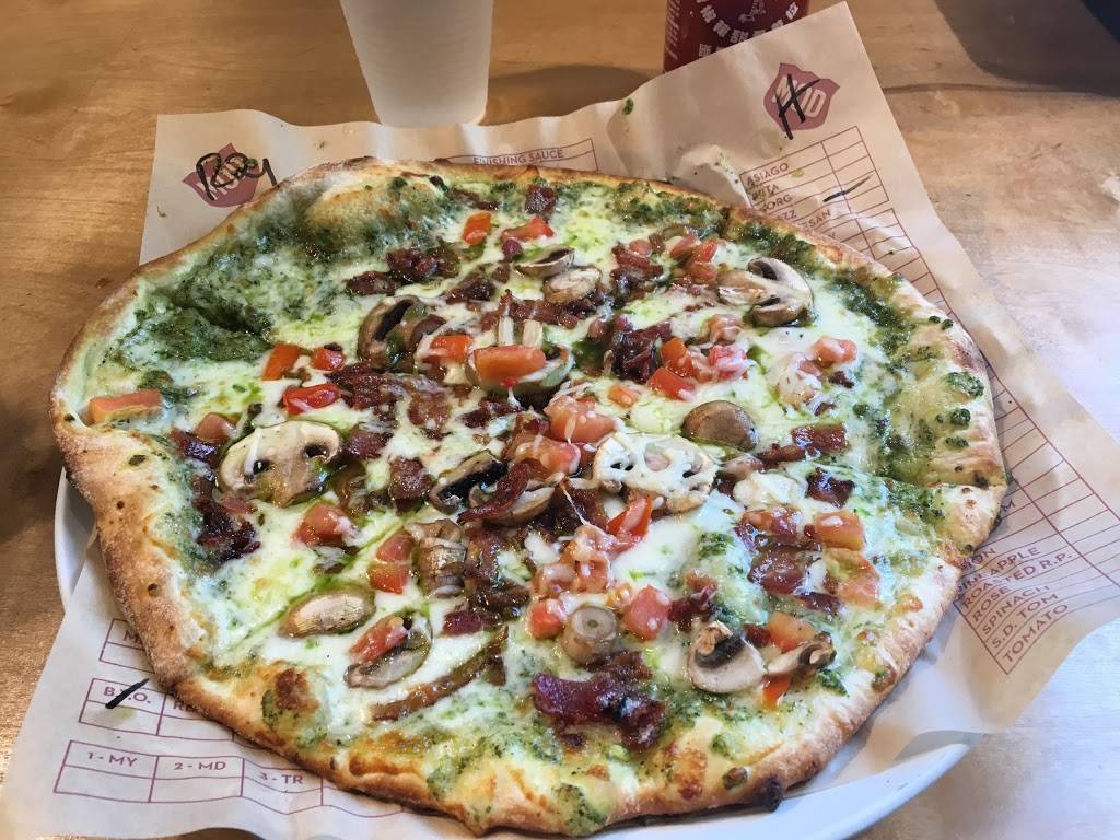 MOD Pizza | restaurant | 2000 El Camino Real #15, Santa Clara, CA 95050, USA | 6692922900 OR +1 669-292-2900