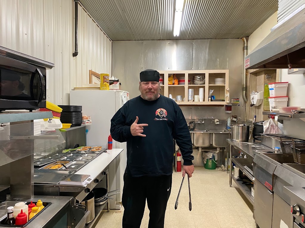 The Peak HonkyTonk Saloon | restaurant | 503 E Main St, Medaryville, IN 47957, USA | 2198431020 OR +1 219-843-1020