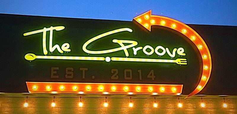 The Groove Steak & Lobster House | restaurant | 2001 Business, Hwy 35 N Bypass, Rockport, TX 78382, USA | 3617293663 OR +1 361-729-3663