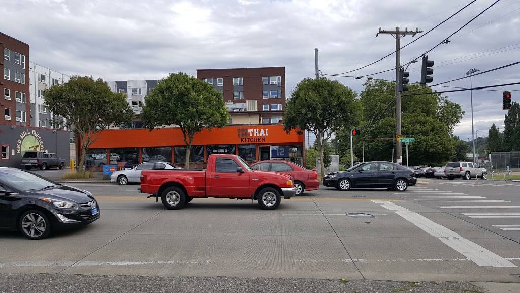 Tuk Tuk Thai Kitchen | restaurant | 1625 W Dravus St, Seattle, WA 98119, USA | 2064201284 OR +1 206-420-1284