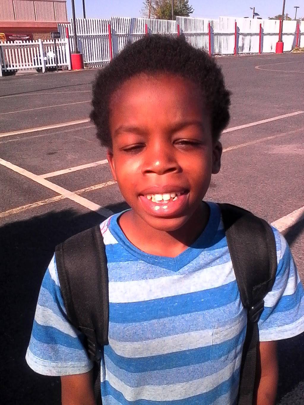 Dunkin | cafe | 2806 Mt Ephraim Ave, Camden, NJ 08104, USA | 8566190100 OR +1 856-619-0100