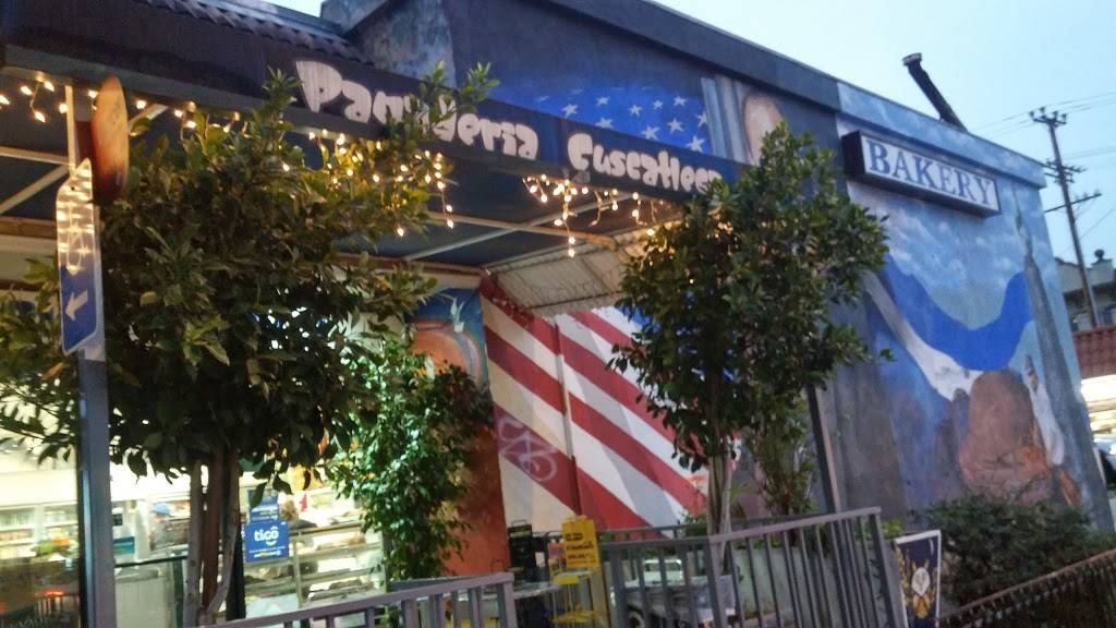 Panaderia Cuscatleca | bakery | 1566 Pico Blvd, Los Angeles, CA 90015, USA | 2133886615 OR +1 213-388-6615
