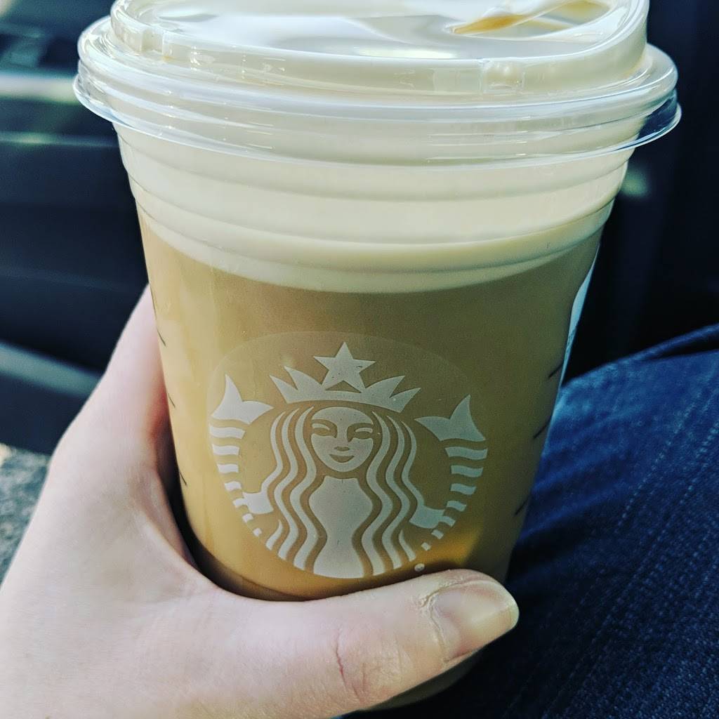 Starbucks | cafe | 200 Running Hill Rd, South Portland, ME 04106, USA | 2078794380 OR +1 207-879-4380