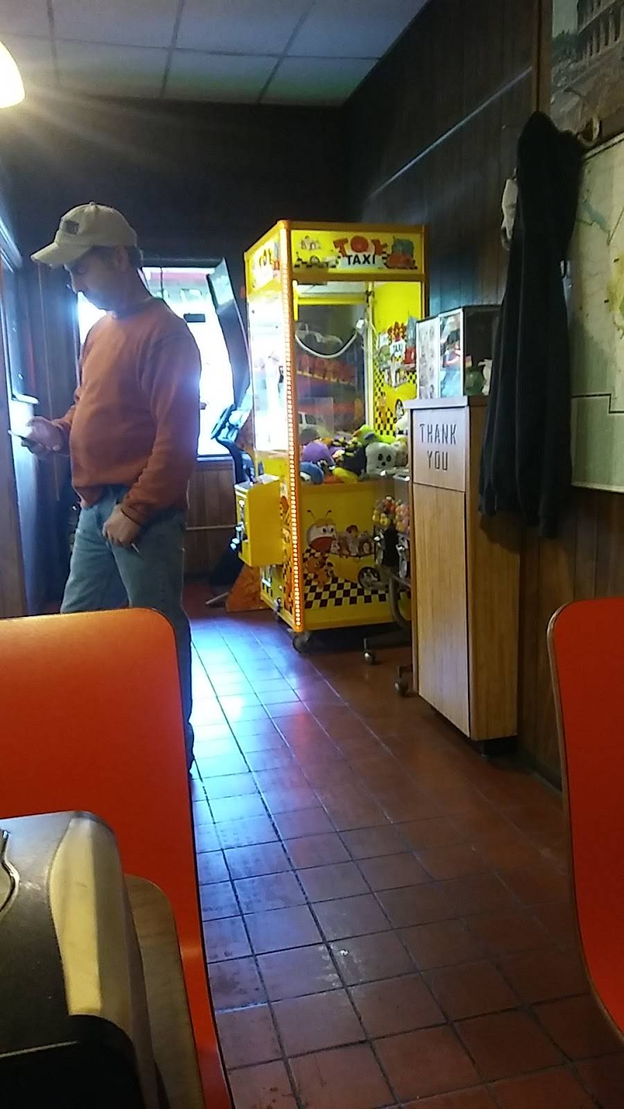 Pizza Town | restaurant | 1326 Rte 9W, Marlboro, NY 12542, USA | 8452364261 OR +1 845-236-4261