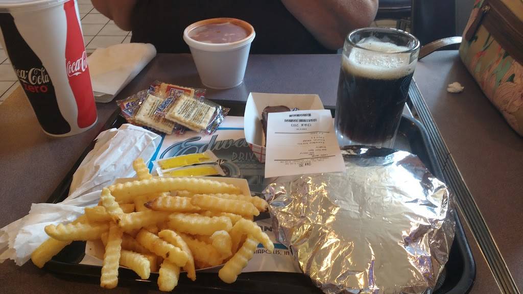 Edwards Drive-In Restaurant | restaurant | 2126 S Sherman Dr, Indianapolis, IN 46203, USA | 3177861638 OR +1 317-786-1638