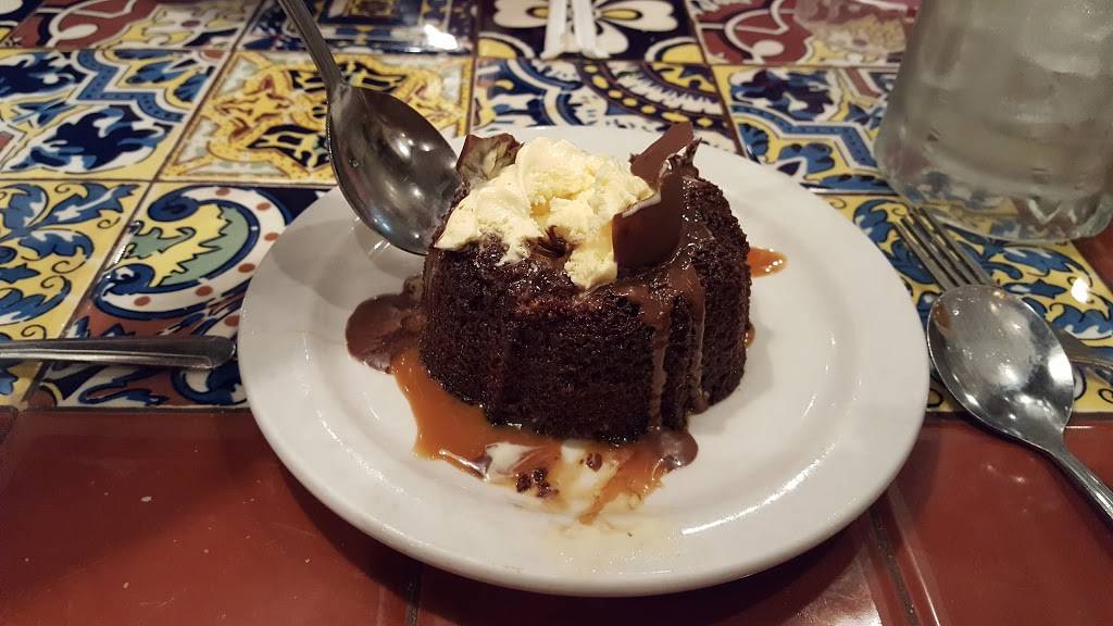 Chilis Grill & Bar | restaurant | 14920 S Harrison St, Olathe, KS 66061, USA | 9133909404 OR +1 913-390-9404