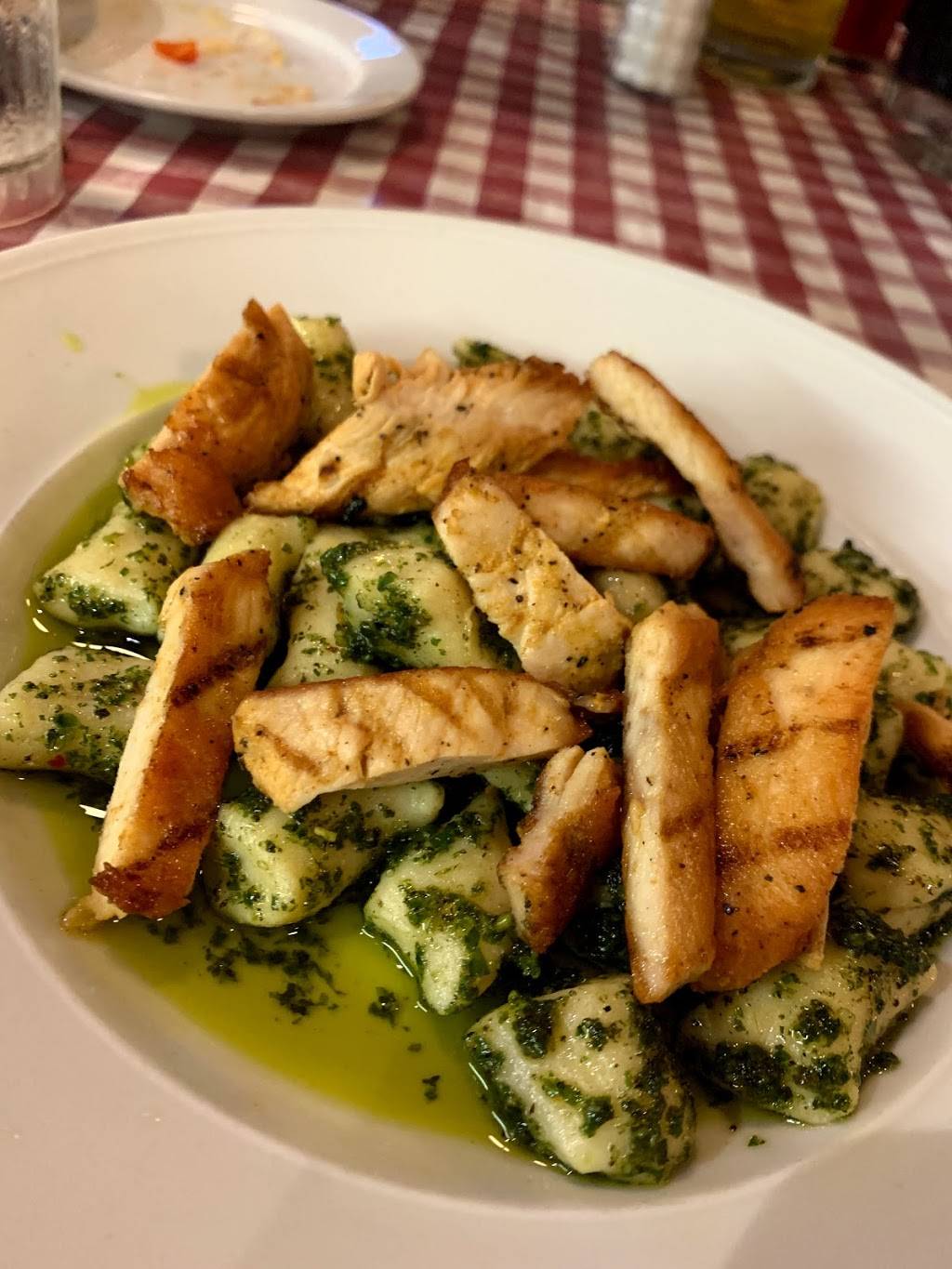 DAmicos Italian Market Cafe | restaurant | 5510 Morningside Dr #140, Houston, TX 77005, USA | 7135263400 OR +1 713-526-3400