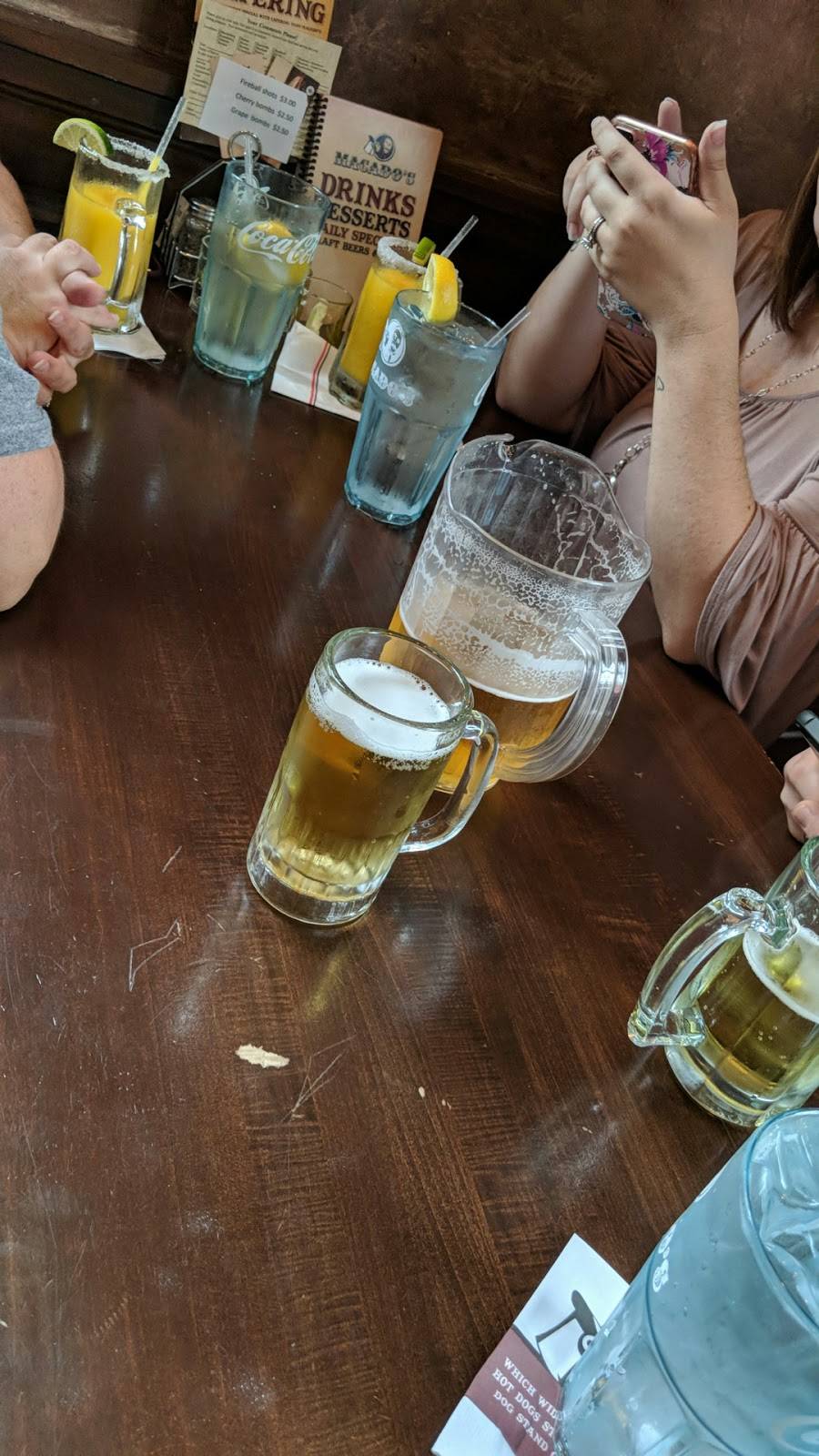 Macados | restaurant | 142 E Main St, Marion, VA 24354, USA | 2767832115 OR +1 276-783-2115