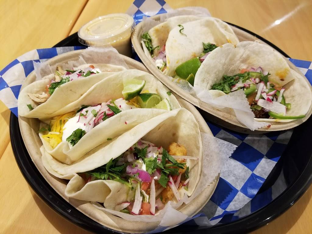 Santa Rosa Taqueria | restaurant | 313 Pennsylvania Ave SE, Washington, DC 20003, USA | 2024504800 OR +1 202-450-4800