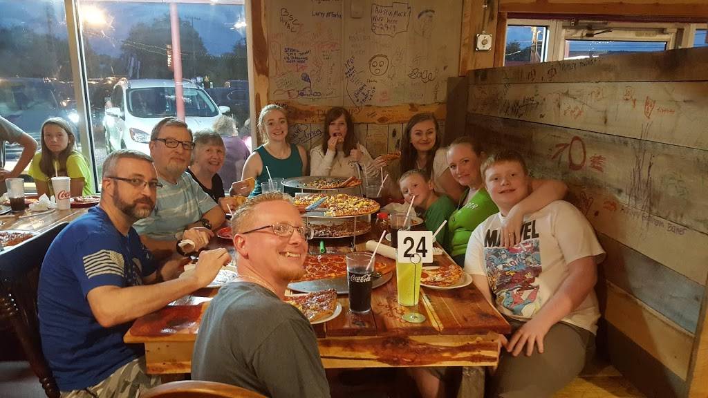 Portland Pizza & Pub | restaurant | 819 N Broadway, Portland, TN 37148, USA | 6157455265 OR +1 615-745-5265