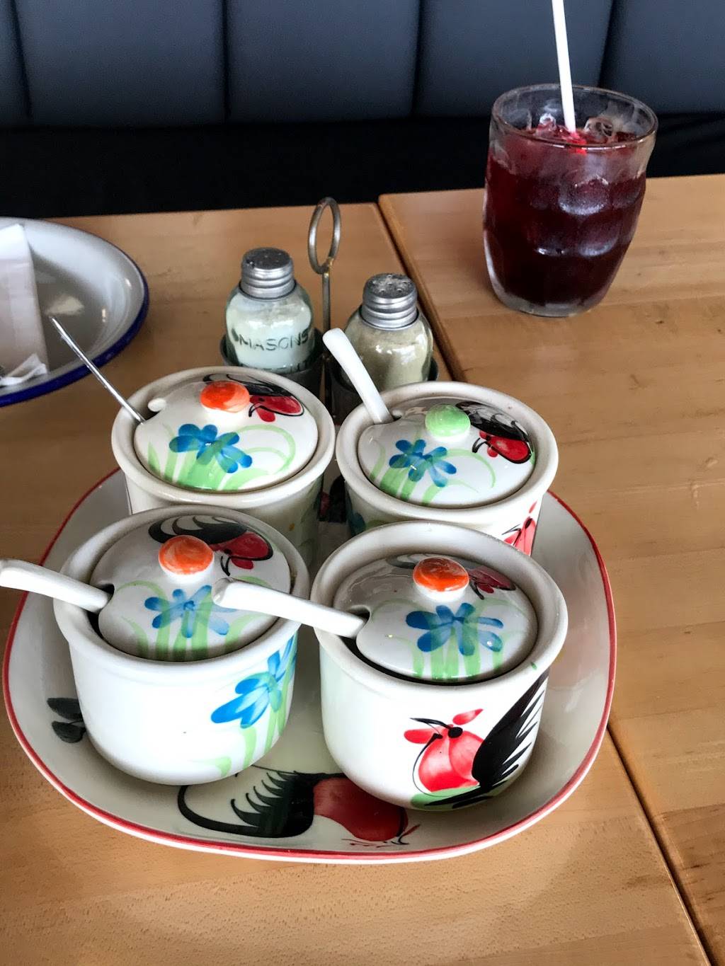 Larb Thai-Isan | restaurant | 6234 N Federal Hwy, Fort Lauderdale, FL 33308, USA | 9543688863 OR +1 954-368-8863