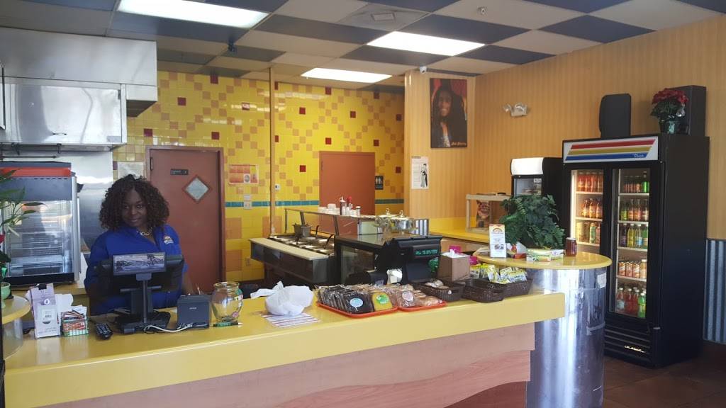 Golden Krust | bakery | 14913 N Florida Ave, Tampa, FL 33613, USA | 8139633800 OR +1 813-963-3800