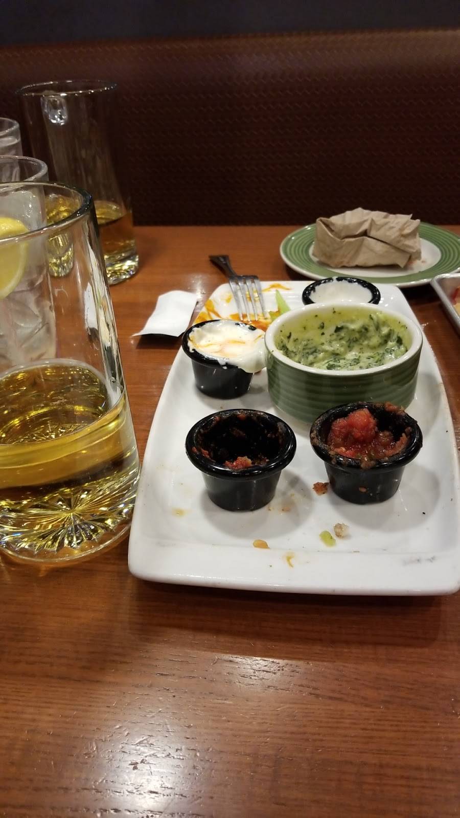 Applebees Grill + Bar | restaurant | 320 Ridge Rd S, Wichita, KS 67209, USA | 3169420070 OR +1 316-942-0070