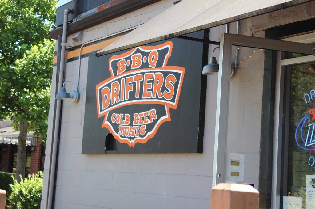 Drifters Tennessee Barbeque (BBQ) Joint | meal takeaway | 1008 B Woodland St, Nashville, TN 37206, USA | 6152622776 OR +1 615-262-2776
