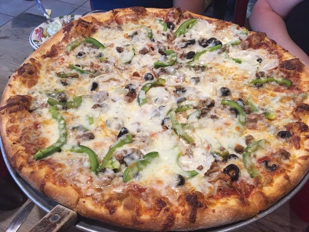 EJs Bistro & Pizza | restaurant | 9119 Merrill Rd #17, Jacksonville, FL 32225, USA | 9047437918 OR +1 904-743-7918