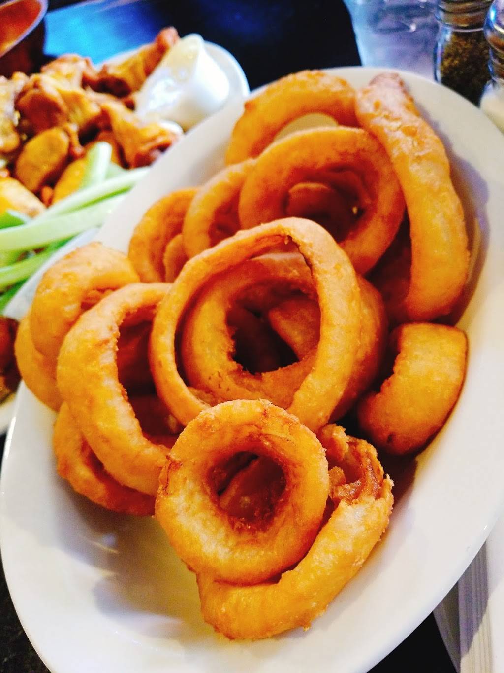 Anchor Bar | restaurant | 1047 Main St, Buffalo, NY 14209, USA | 7168831134 OR +1 716-883-1134